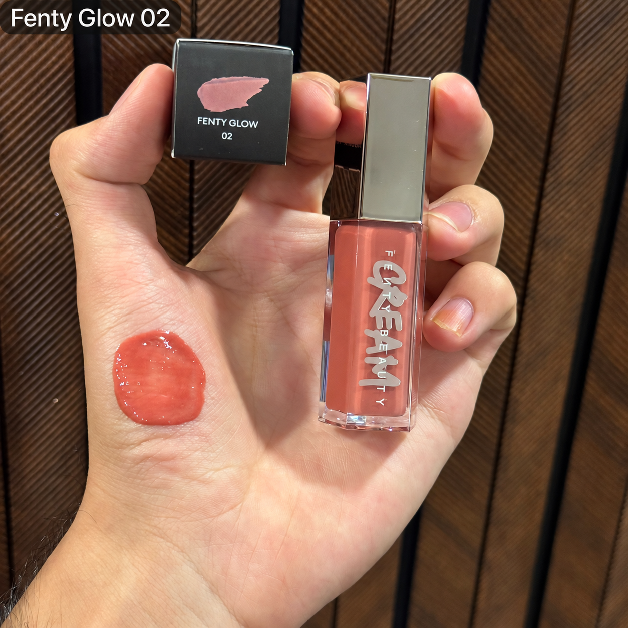 Fenty Beauty Cream Gloss Universal Lip Luminizer