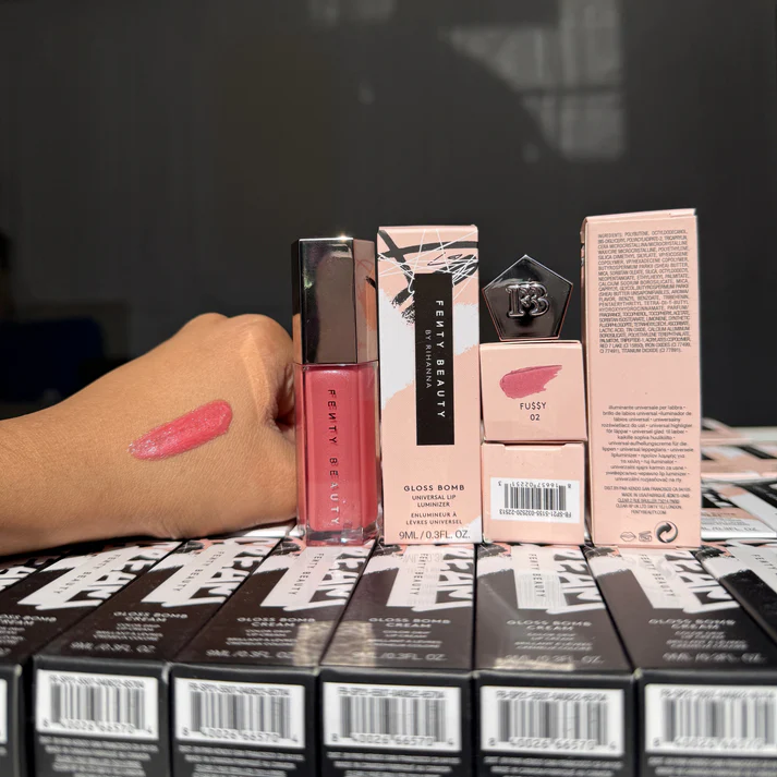 Fenty Beauty Gloss Bomb Universal Lip Luminizer