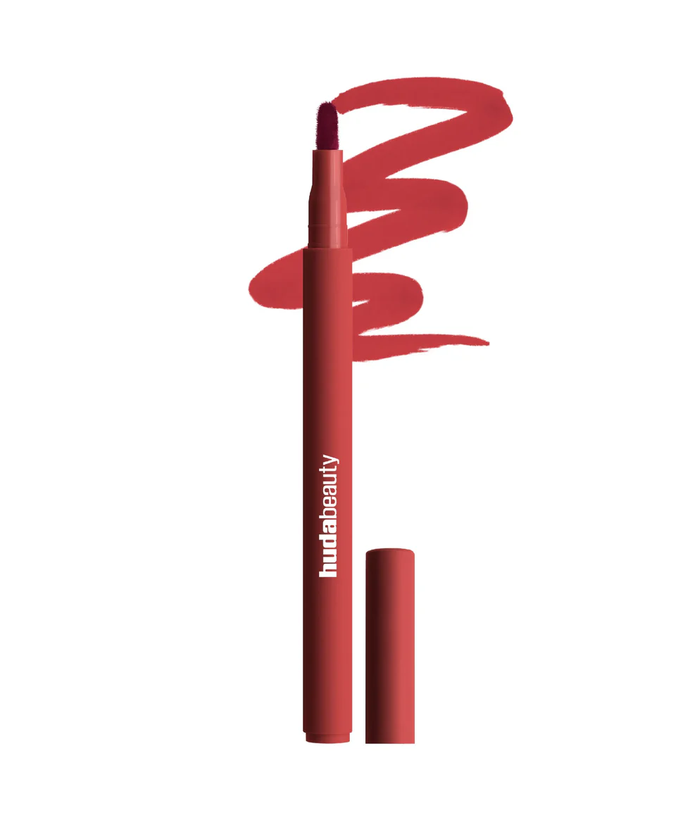 Huda Beauty Lip Contour
